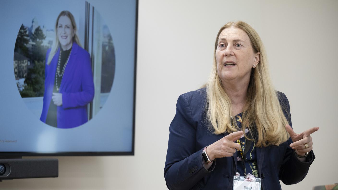 HELEN BUDLIGER ARTIEDA.jpg