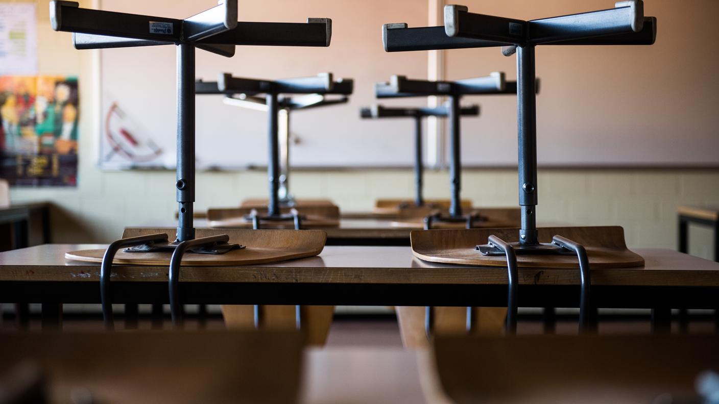 Aula scuola vuota.jpg