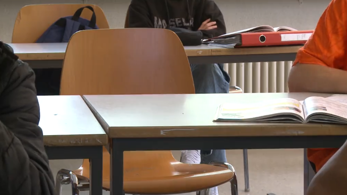 scuola meglio.png