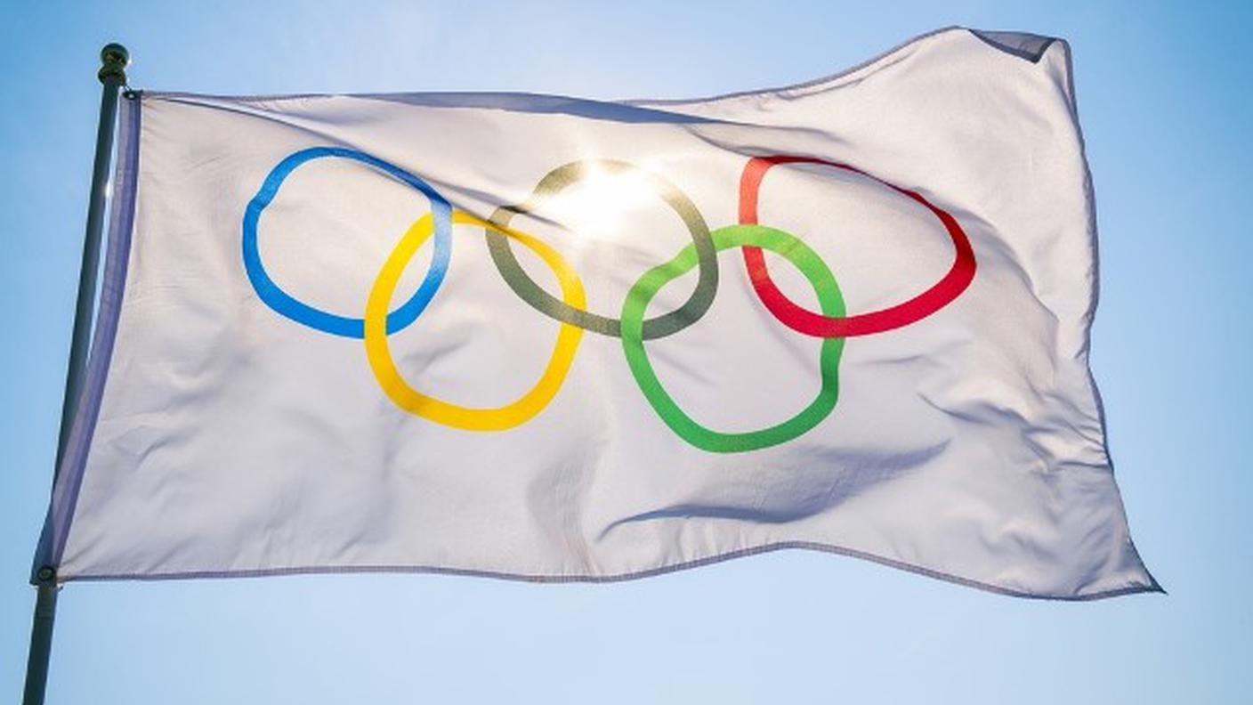bandiera olimpiadi