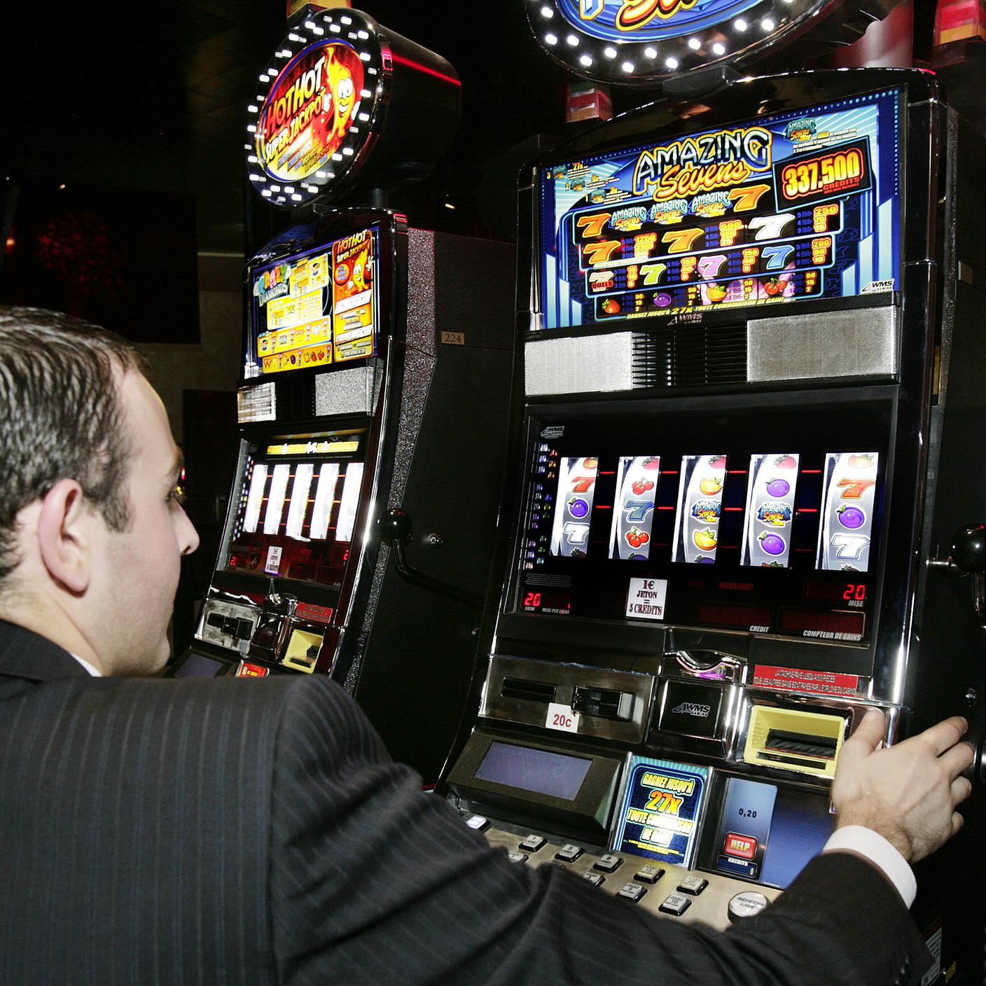 slot machine 9.2.2012 re.jpg