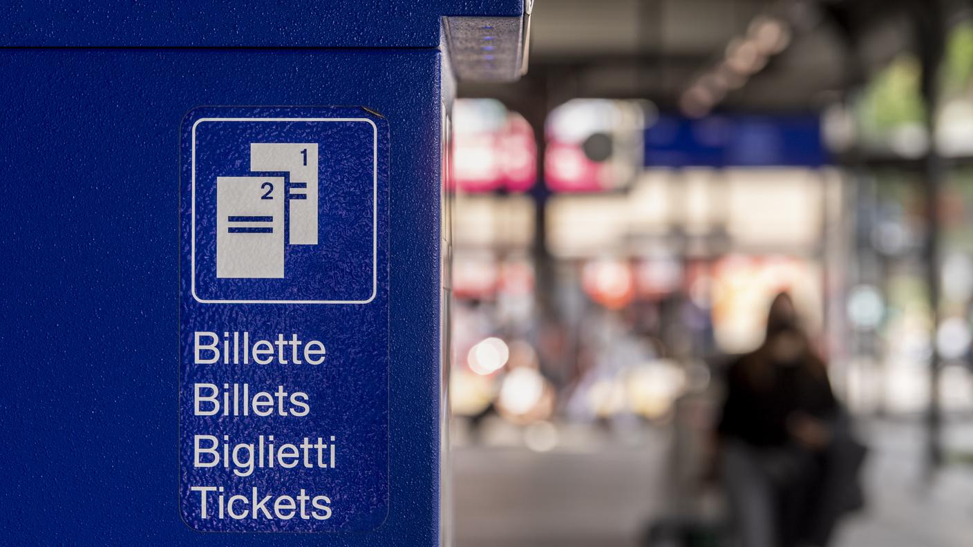 rincaro abbonamento e biglietti trasporto pubblico