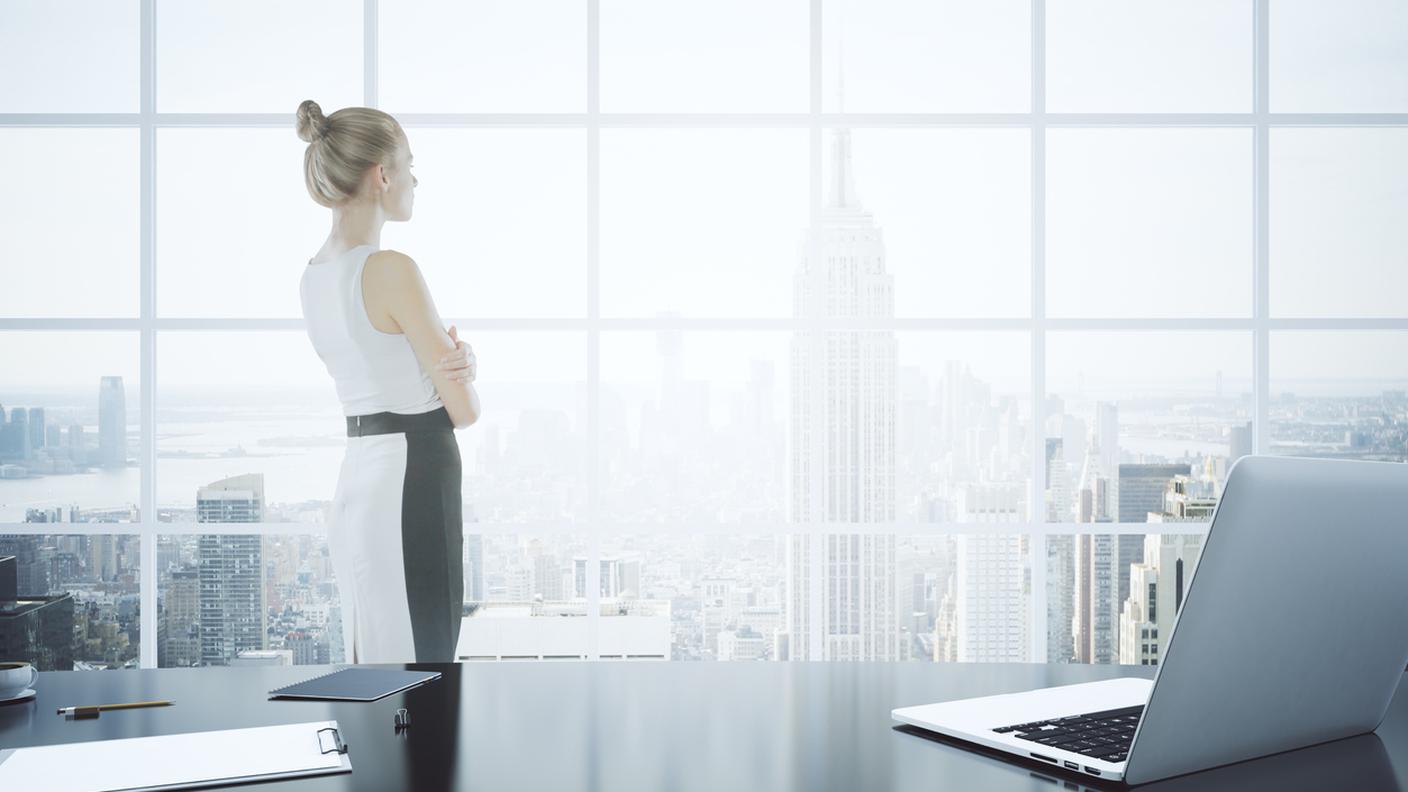 iStock-Donna potere
