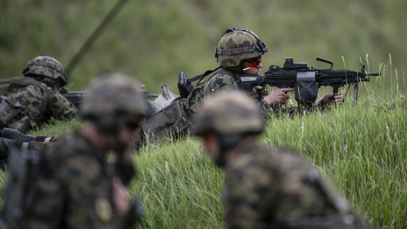 Quelle spese militari che fanno discutere: sì o no all’aumento dell’IVA per rafforzare l’esercito?