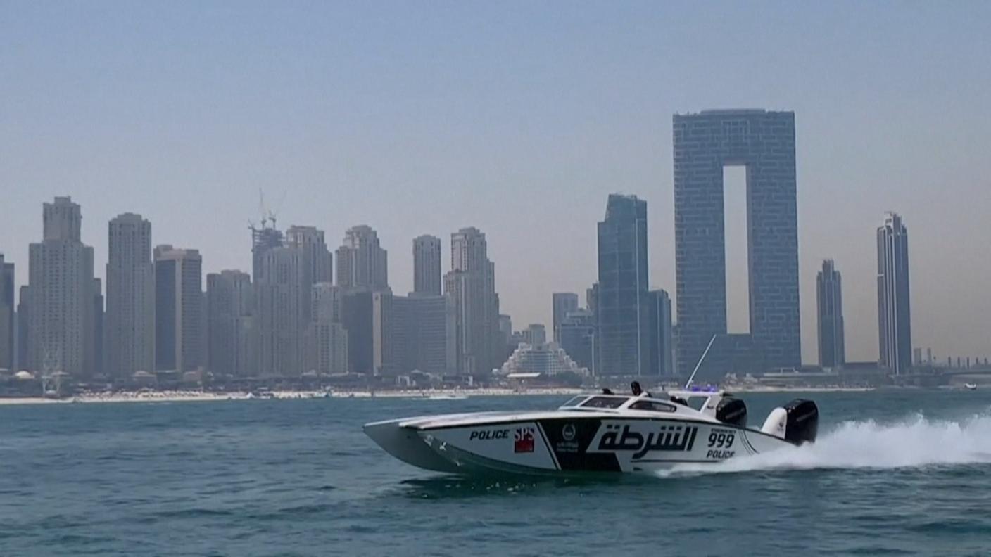 QU-FINANZIERI IN FUGA DA DUBAI_2032.jpg