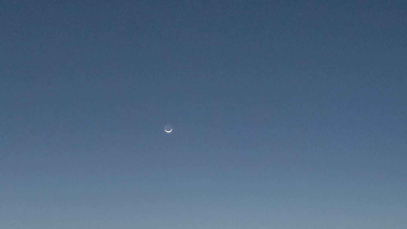 Mezzaluna di inizio Ramadan