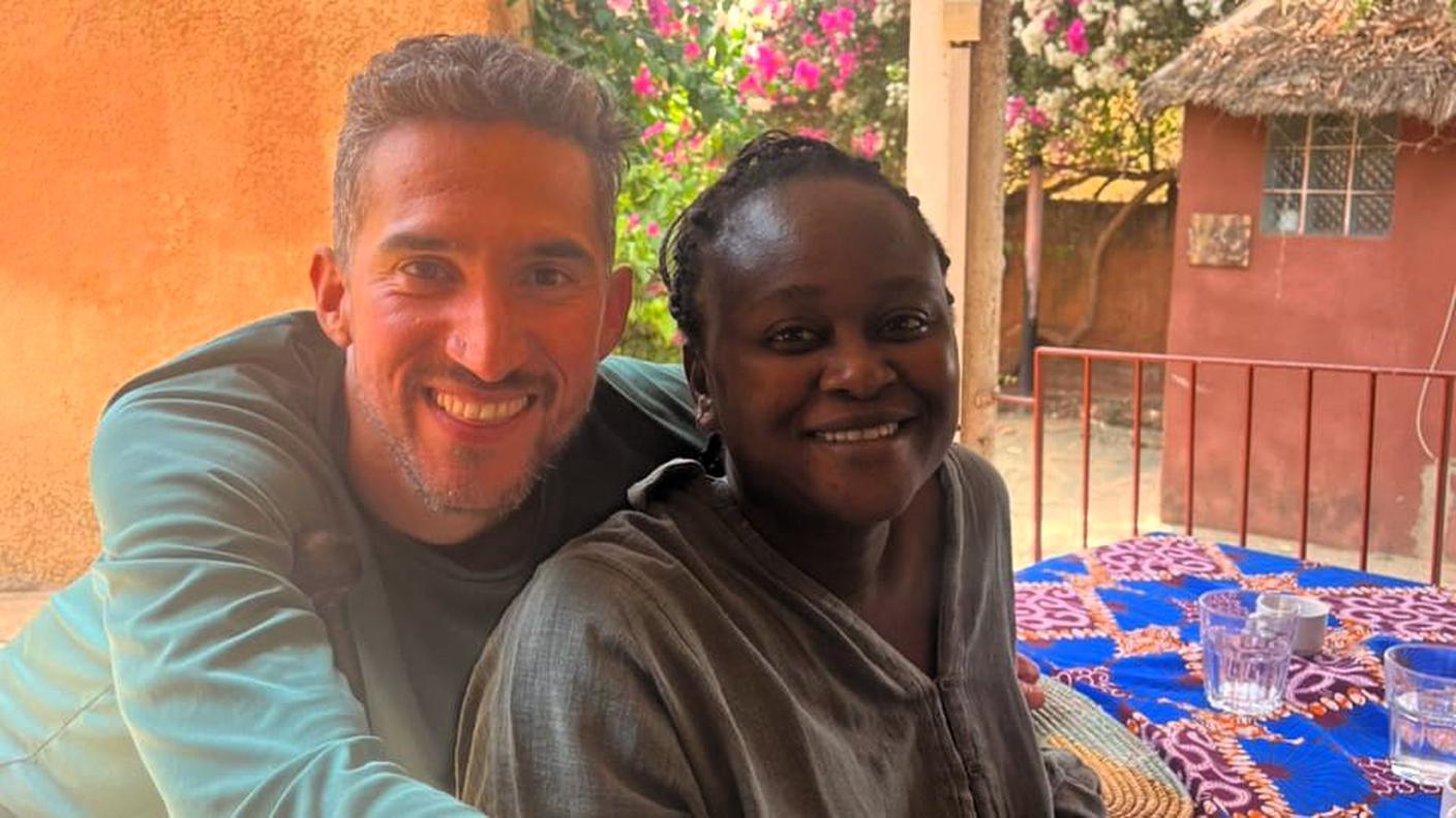 Giorno 115, Popenguine (Bougainvillier), Senegal