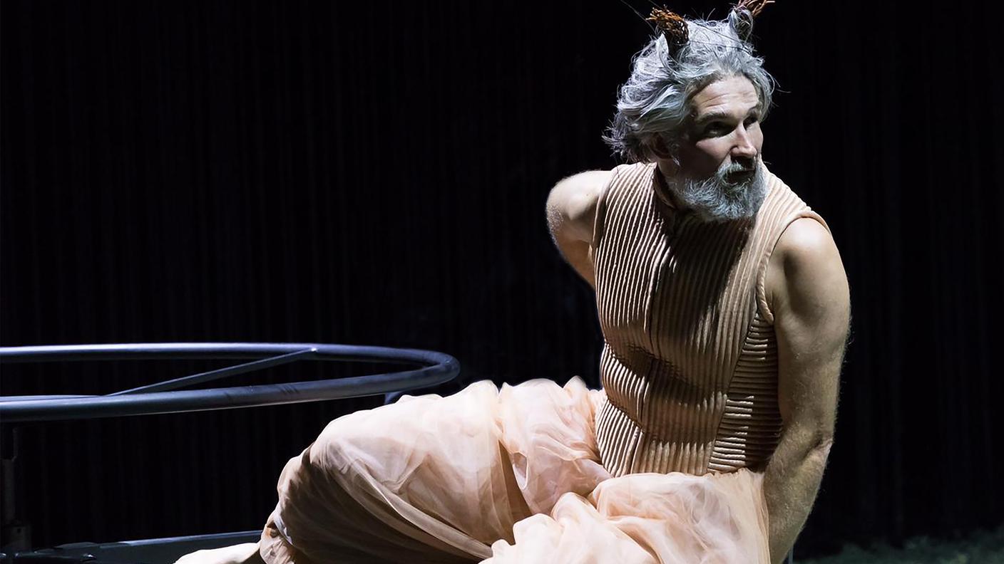 Igor Horvat nei panni di Oberon nel “Sogno di una notte di mezza estate” di Shakespeare, regia di A. Chiodi, produzione LAC 