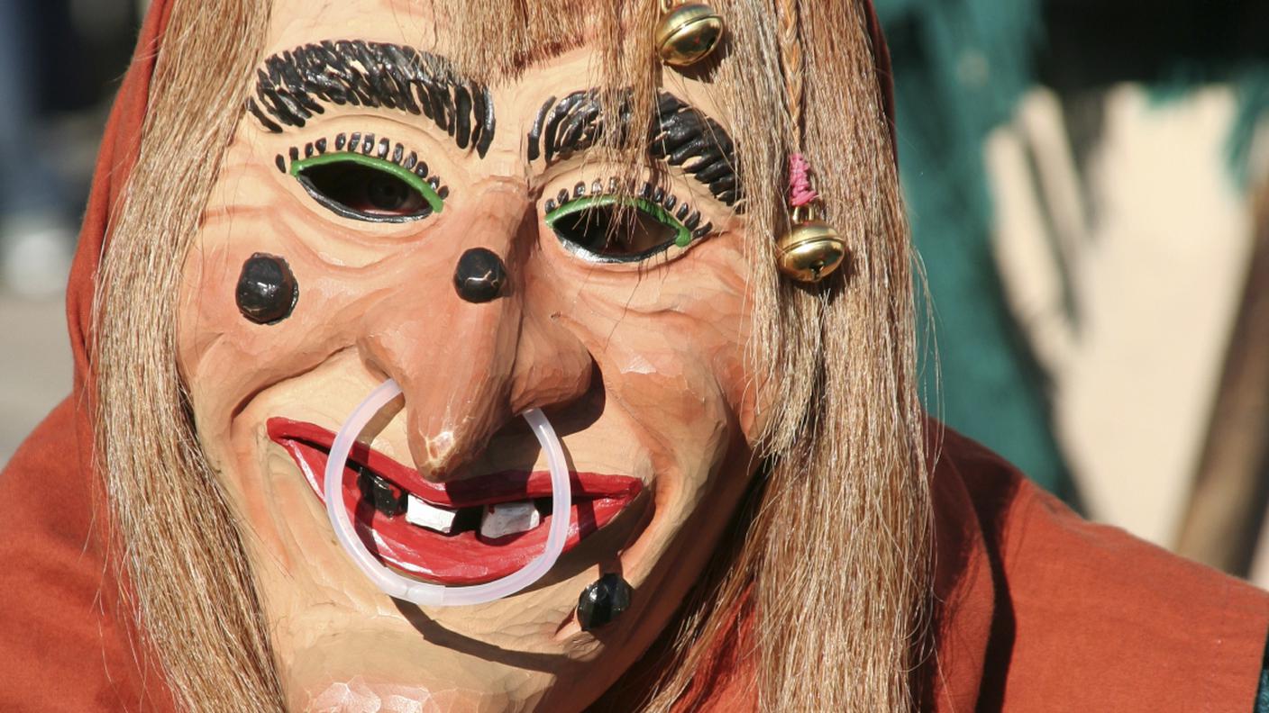 maschera, carnevale, vecchietta