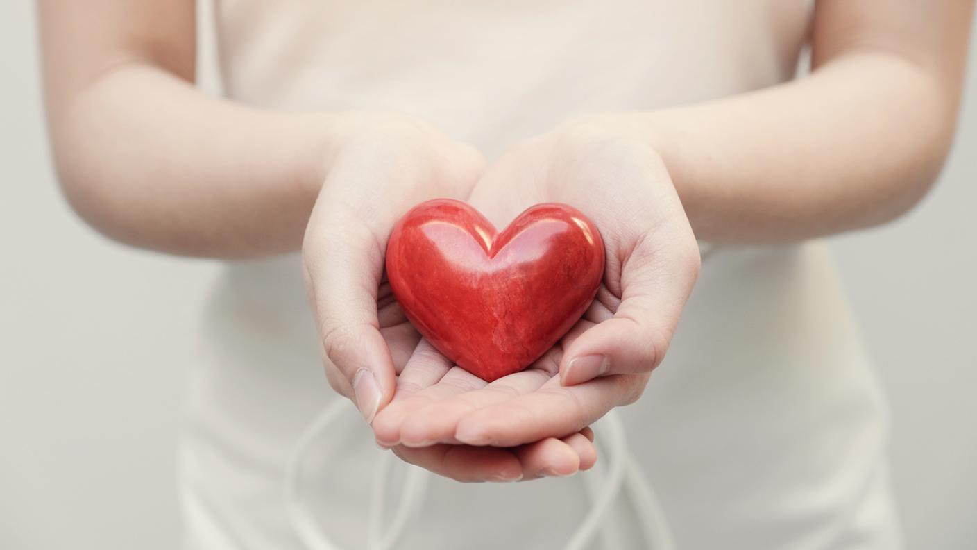 cuore, mani, generoso, altruista