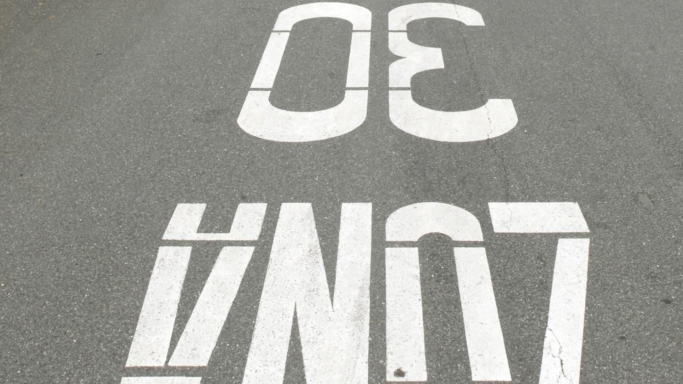 Il 38% della popolazione vive in un'area con limite a 30 km/h