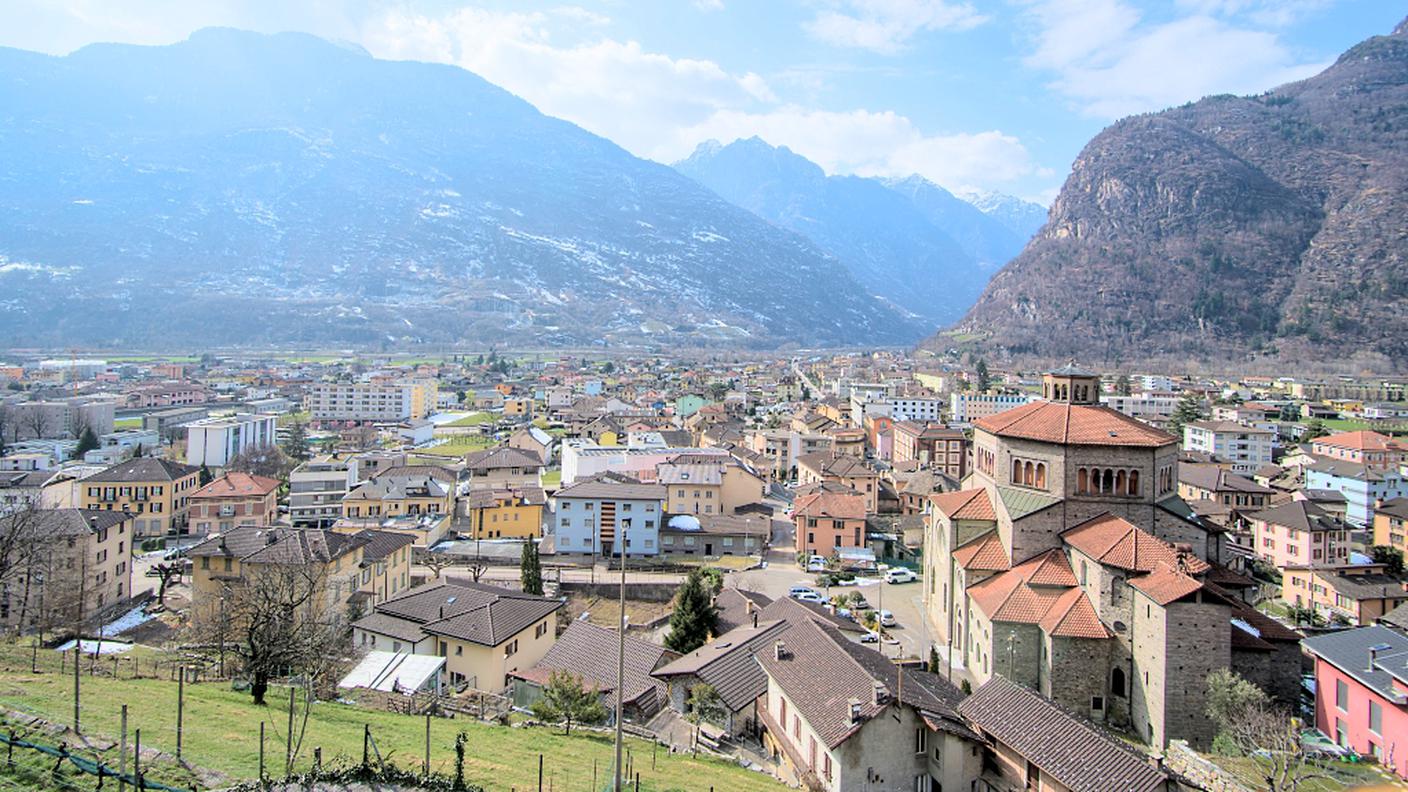 Biasca paese
