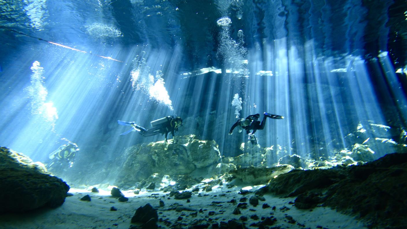 Immersioni a Dos Ojos Cenote, Messico