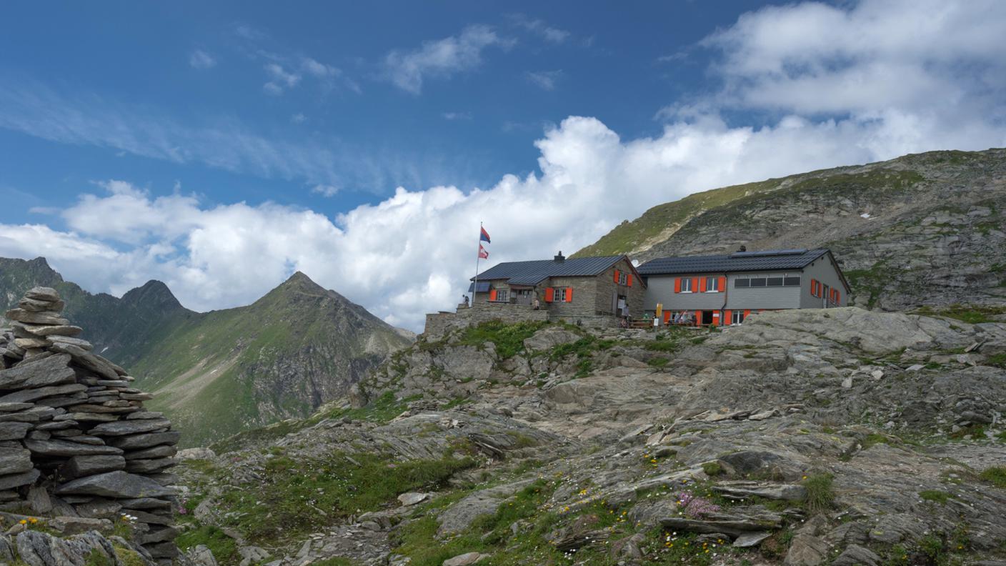 Capanna Cadlimo, Ticino