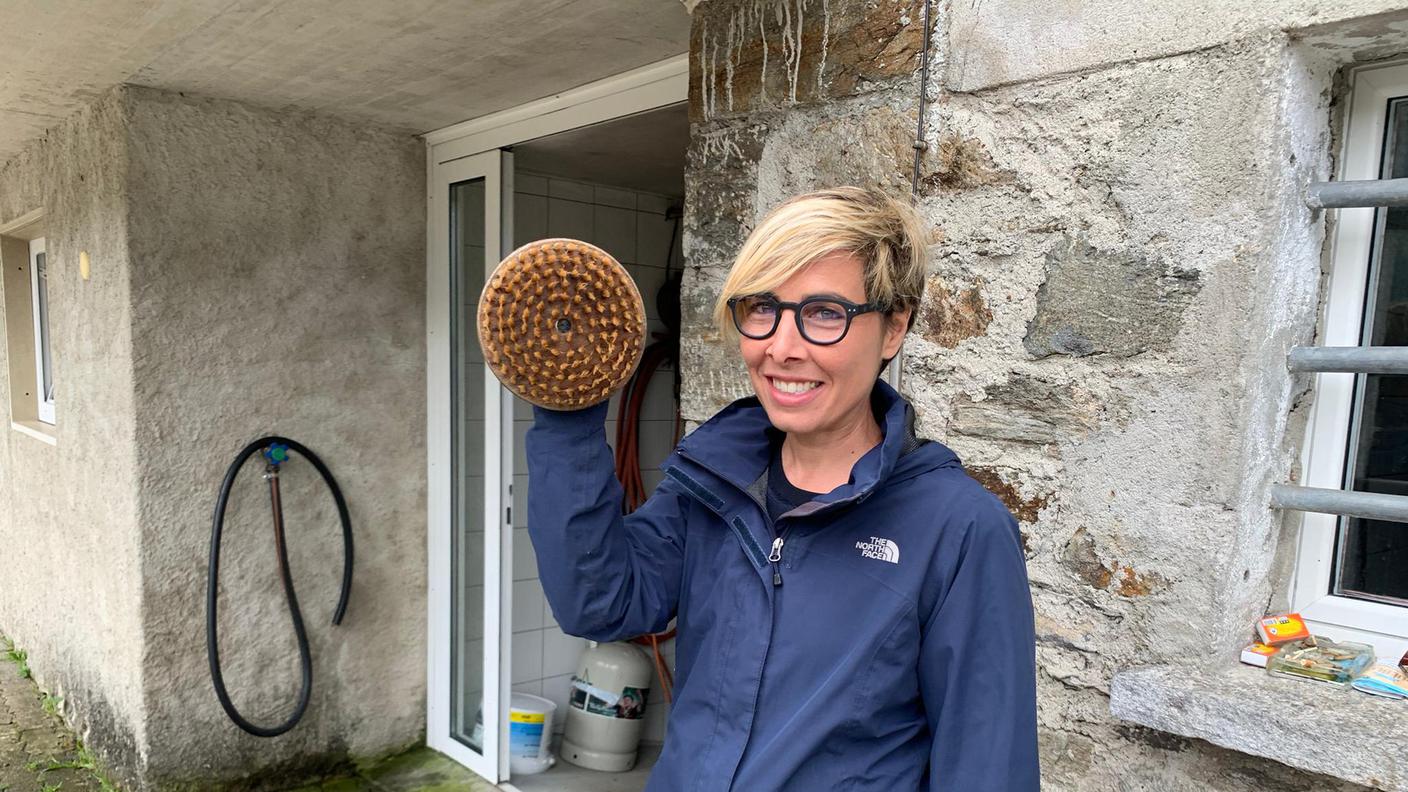 Lara Montagna sull'Alpe Giumello