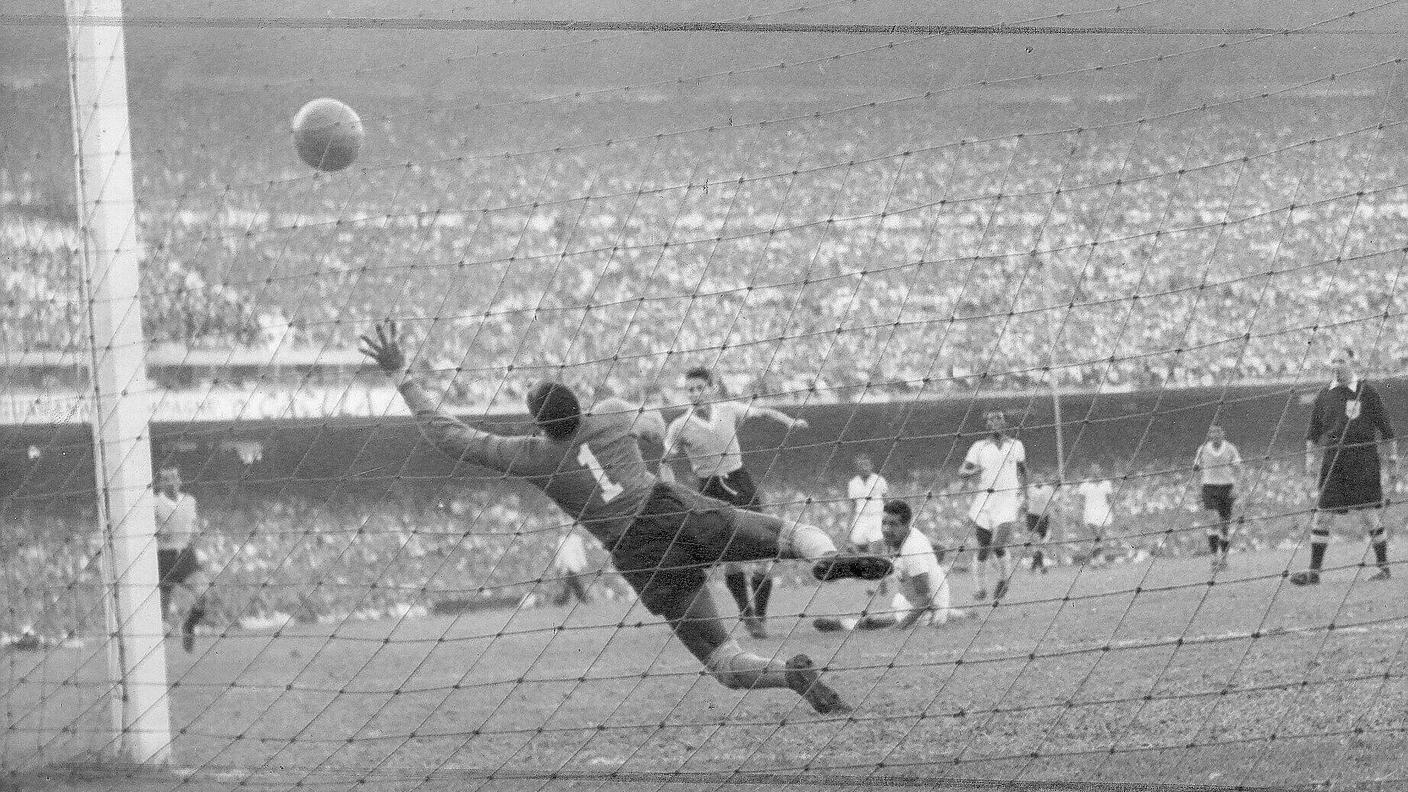 Maracanazo. Gol che eliminò il Brasile dal Campionato del Mondo del 1950 in Brasile. Brasile–Uruguay.