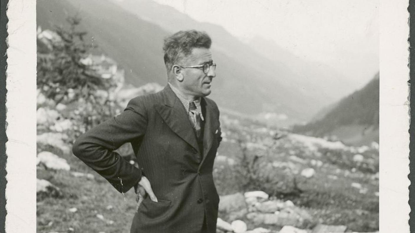 Guglielmo Canevascini in montagna, 1935 circaFondo di provenienza: Guglielmo Canevascini