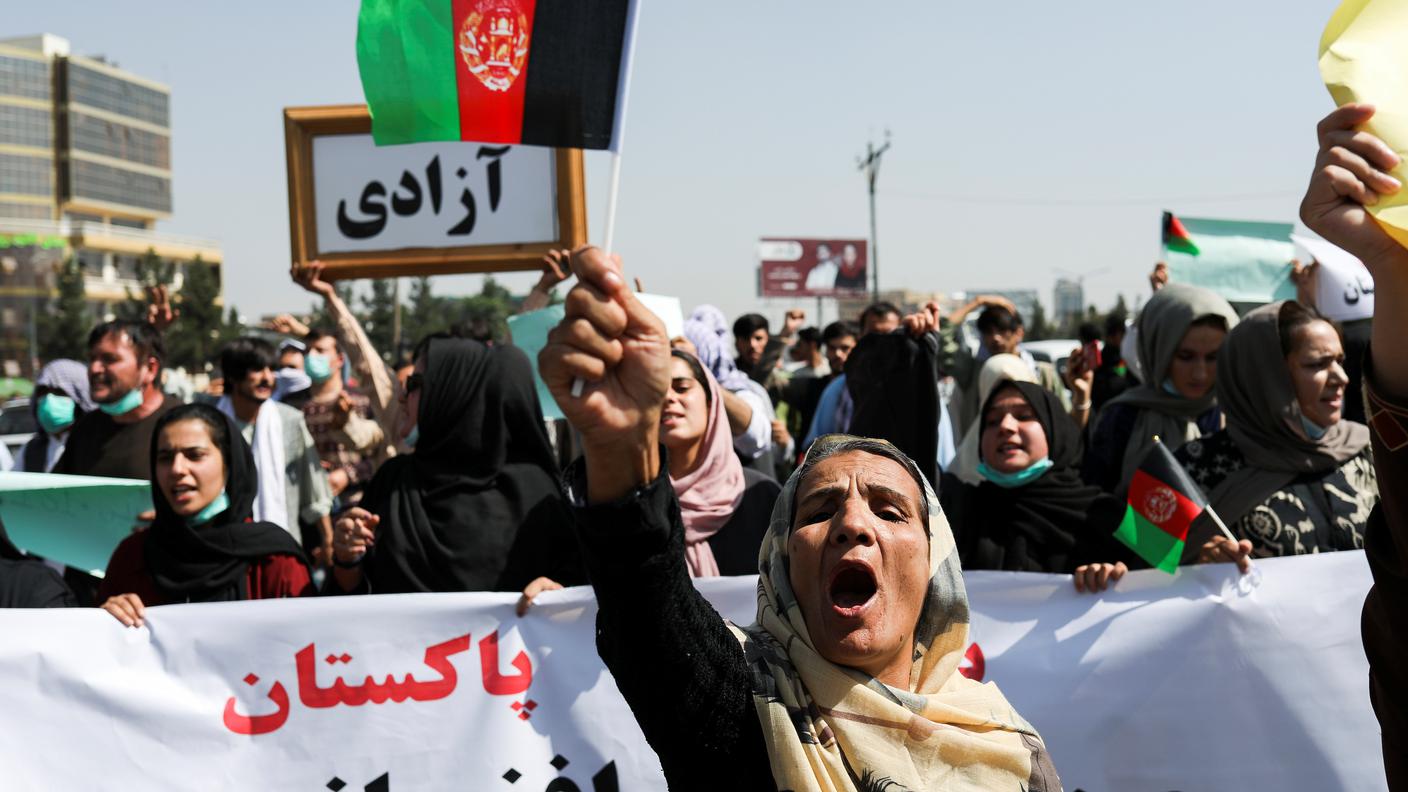 Afghanistan, protesta protesta per la morte di Mahsa Amini, settembre 2021
