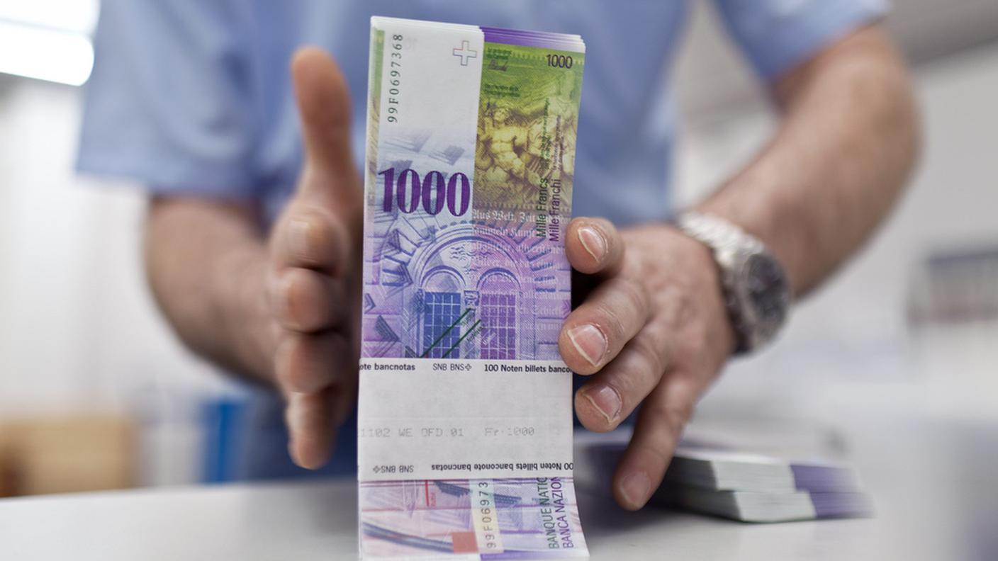 banconota 1000 franchi ky.JPG