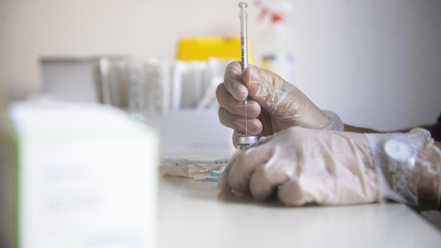 Covid 19, nuovo richiamo per le persone a rischio