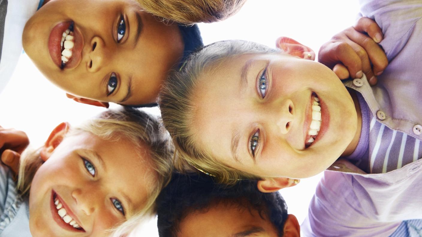 bambini, giocare