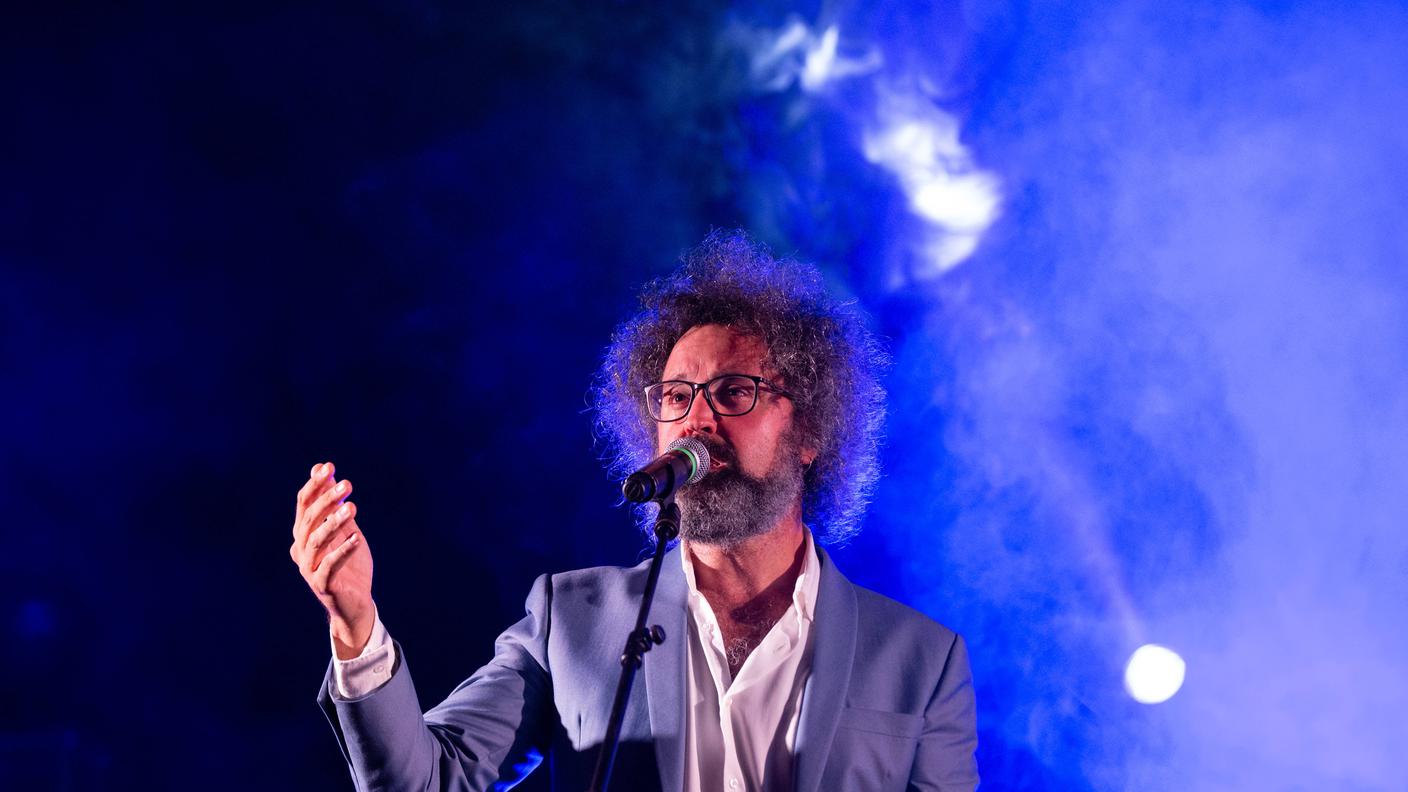 Simone Cristicchi