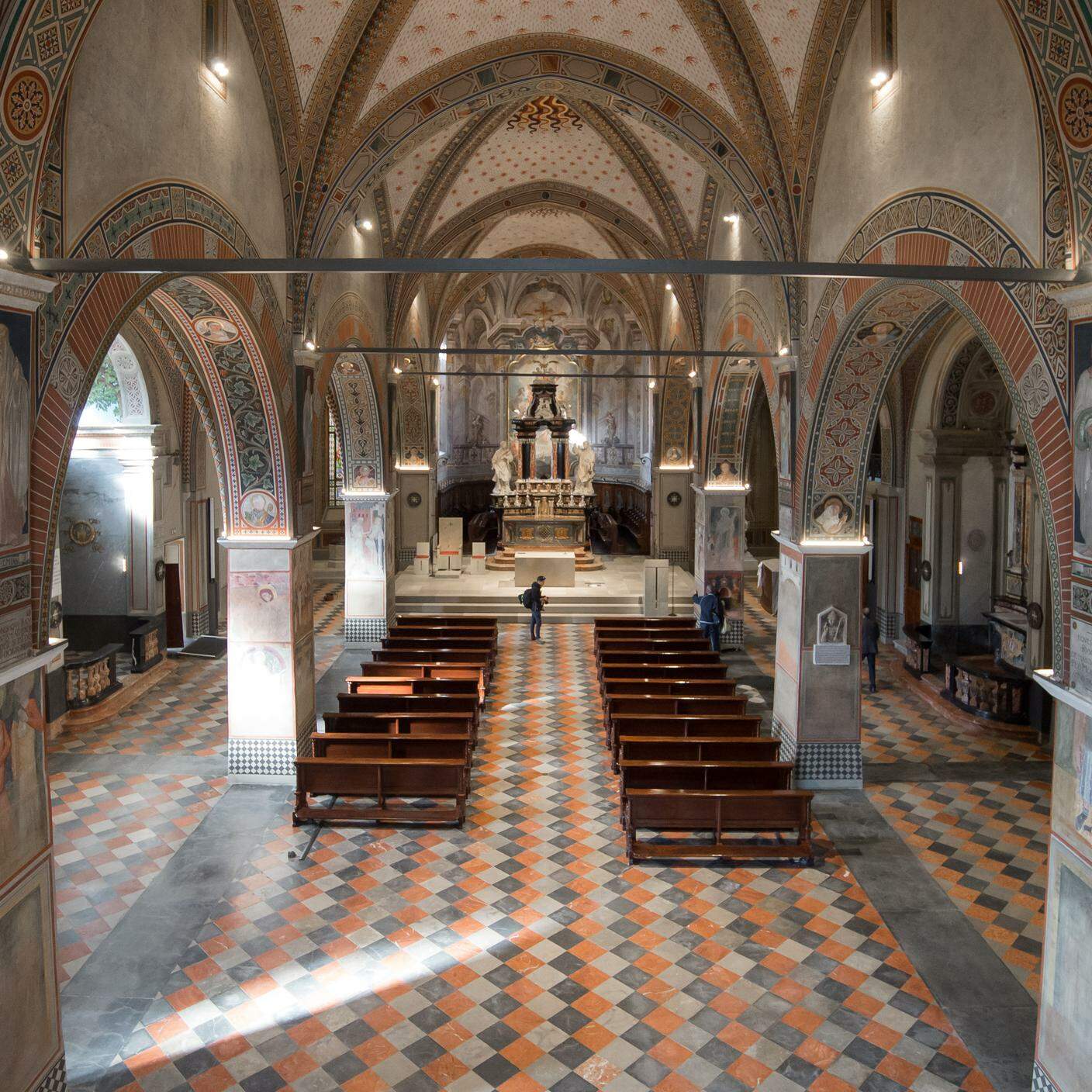 Lugano: presentazione lavori di restauro Cattedrale di San Lorenzo. Veduta interna della Cattedrale di San Lorenzo