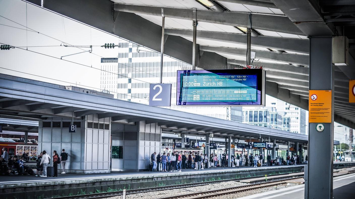 stazione zurigo