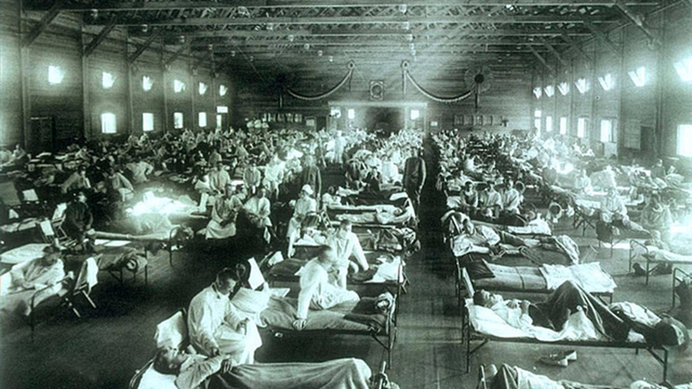 L'influenza spagnola. Ospedale militare di emergenza durante l'epidemia di influenza, Camp Funston, Kansas, Stati Uniti