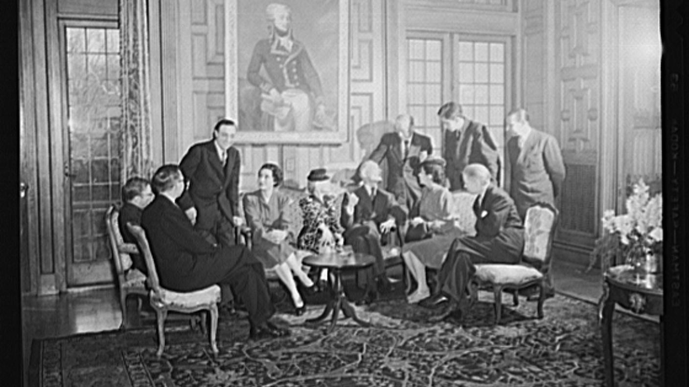 Giornalisti francesi all'ambasciata francese negli USA, 1945