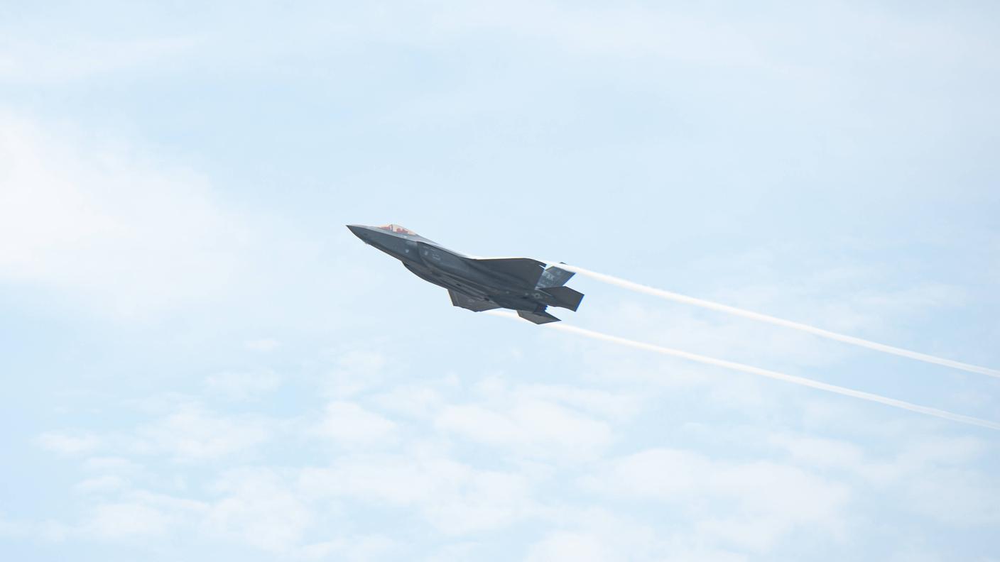  F-35