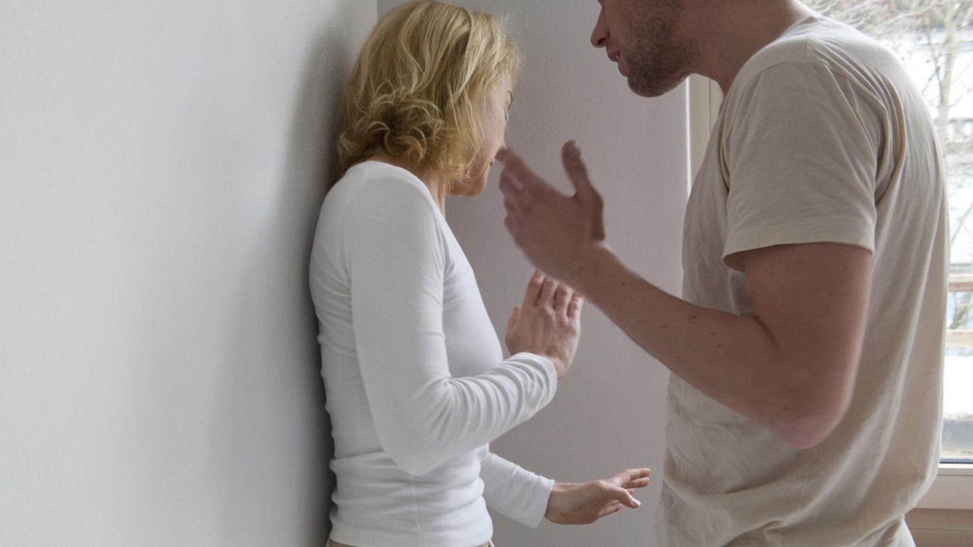 Violenza di coppia