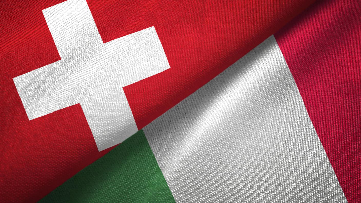 Bandiere Svizzera - Italia