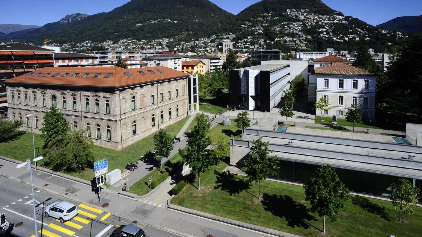 Una foto panoramica del campus dell'Università della Svizzera italiana 