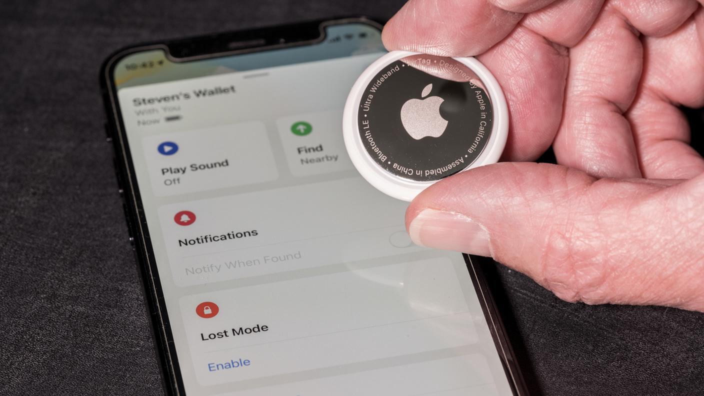 Apple AirTag
