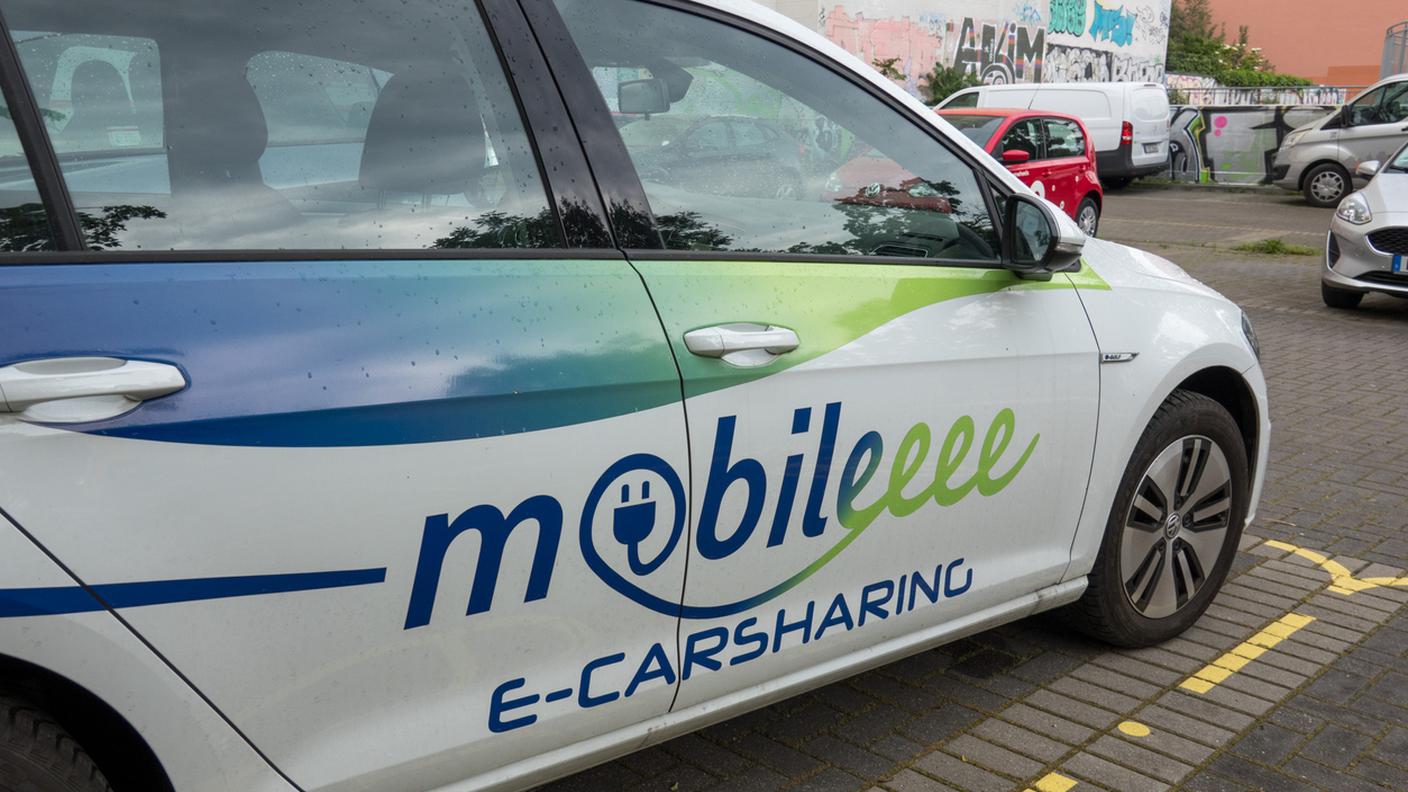 e-sharing, automobile elettrica a noleggio