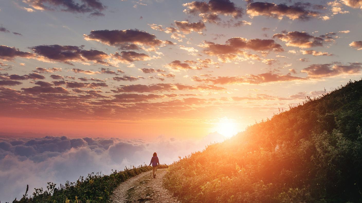 sentiero montagna, tramonto