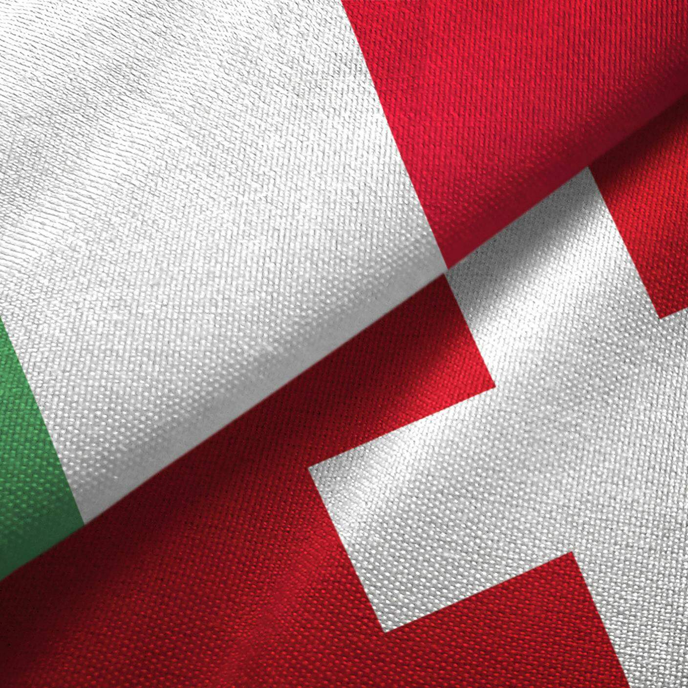 Svizzera e Italia due bandiere insieme di tessuto