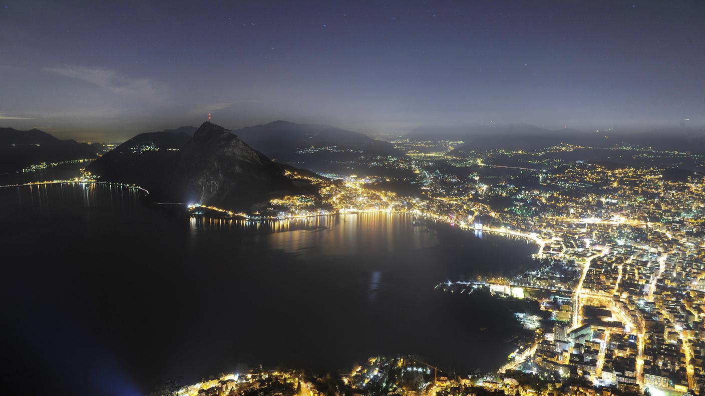 Lugano notte, 13.1.2009, Tp_.jpg