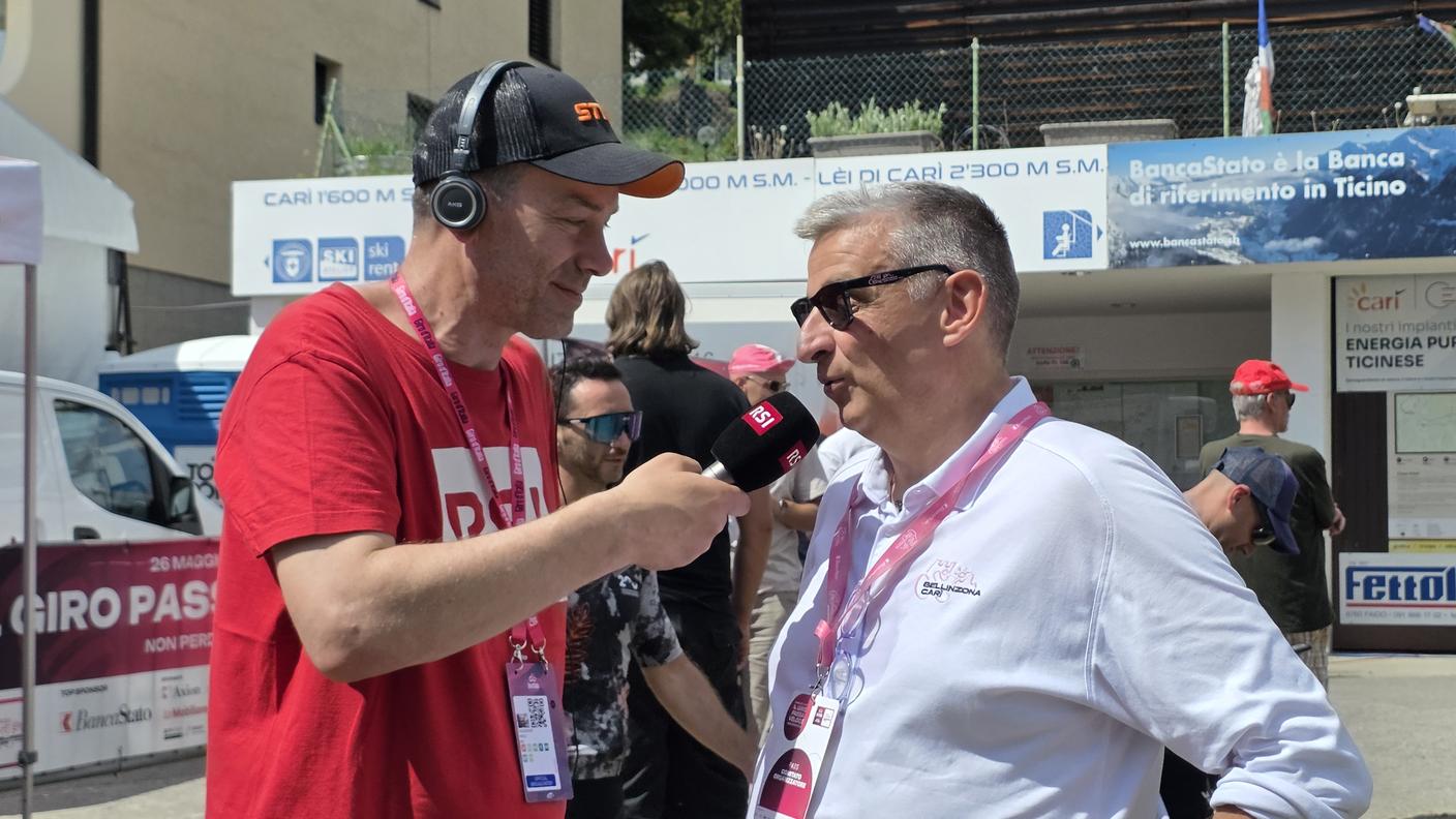Paolo Guglelmoni e Fabrizio Cieslakiewicz, direttore di Generale di Banca Stato e organizzatore della tappa Ticinese del Giro d'Italia 2026