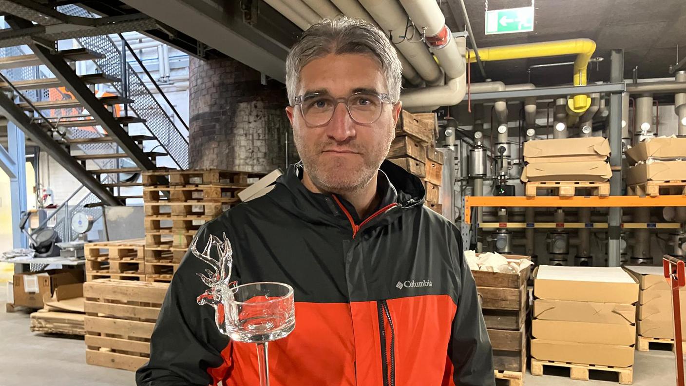 Marco Paglialunga, Responsabile controllo qualità alla Glasi di Hergiswil