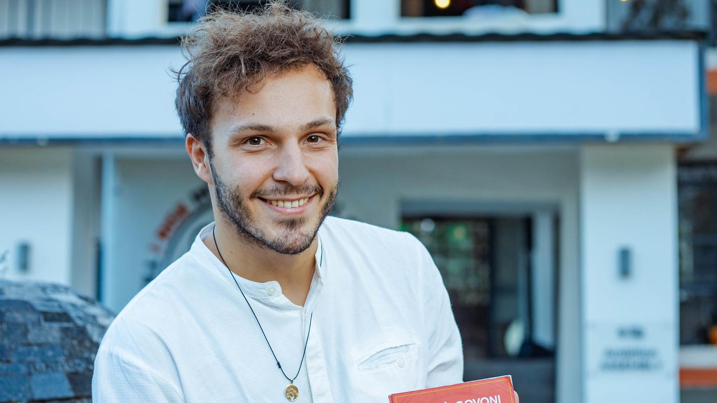 Nicolò Govoni_Un Mondo Possibile.jpg