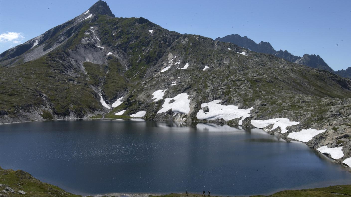  lago retico e  Cima della Bianca 
