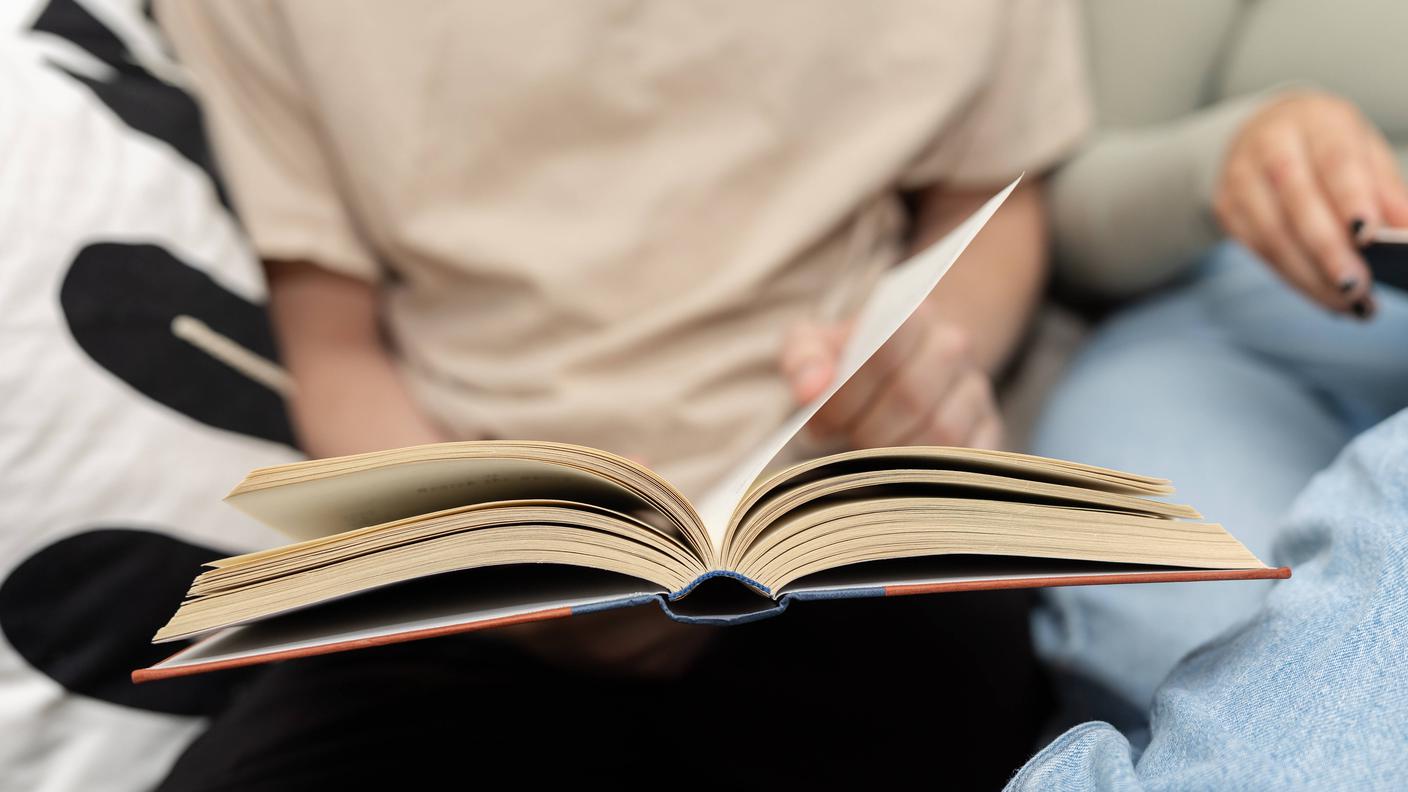 pagine libro .jpg