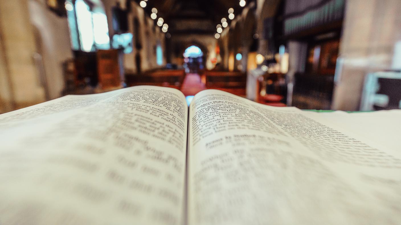 messa, chiesa, bibbia aperta
