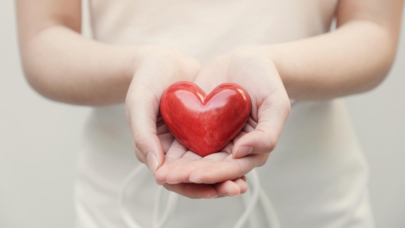 cuore, mani, generoso, altruista
