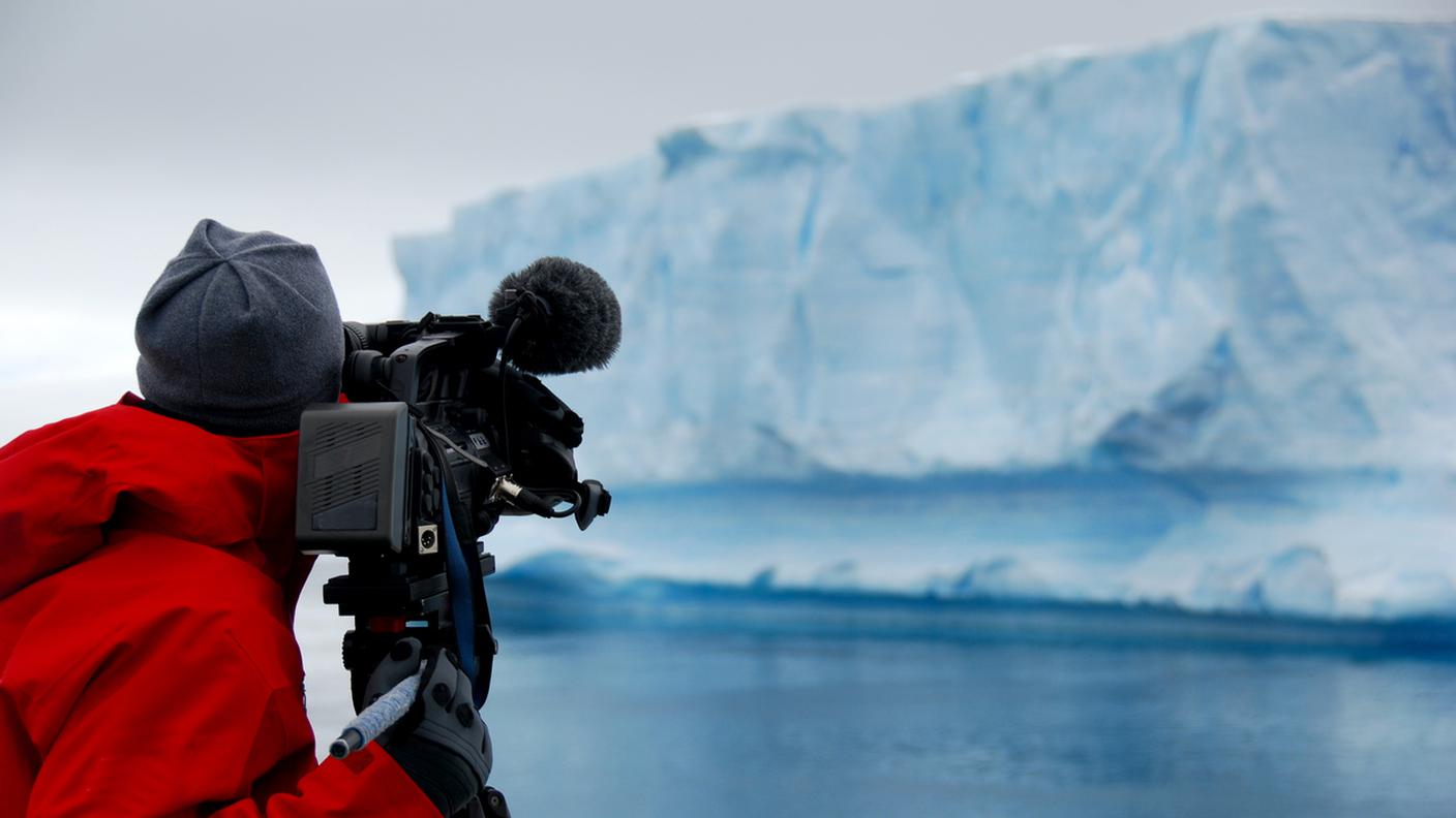 Documentario, cameraman, riprese di un iceberg, documentario, filmare, avventura, Video