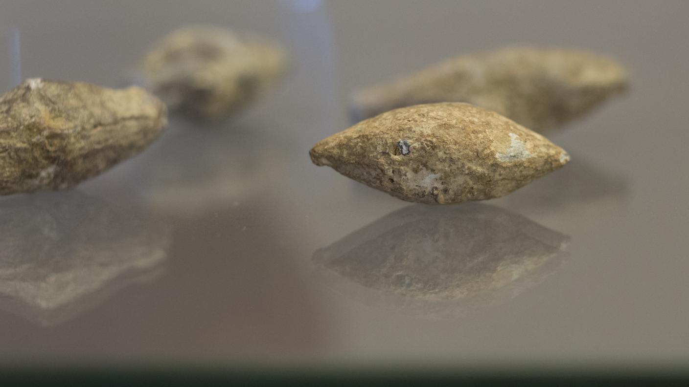 proiettili di piombo a forma di ghianda del periodo romano