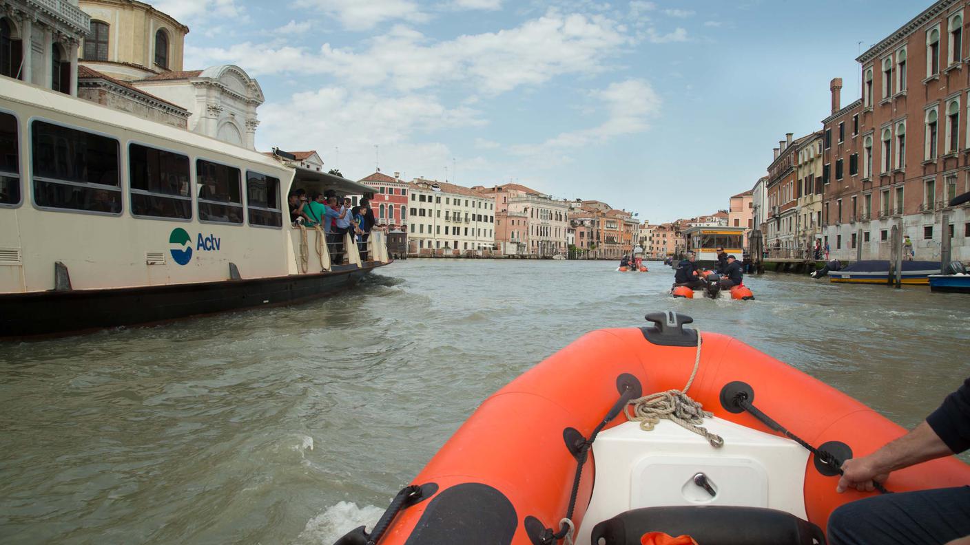 Percorrendo il Canal Grande