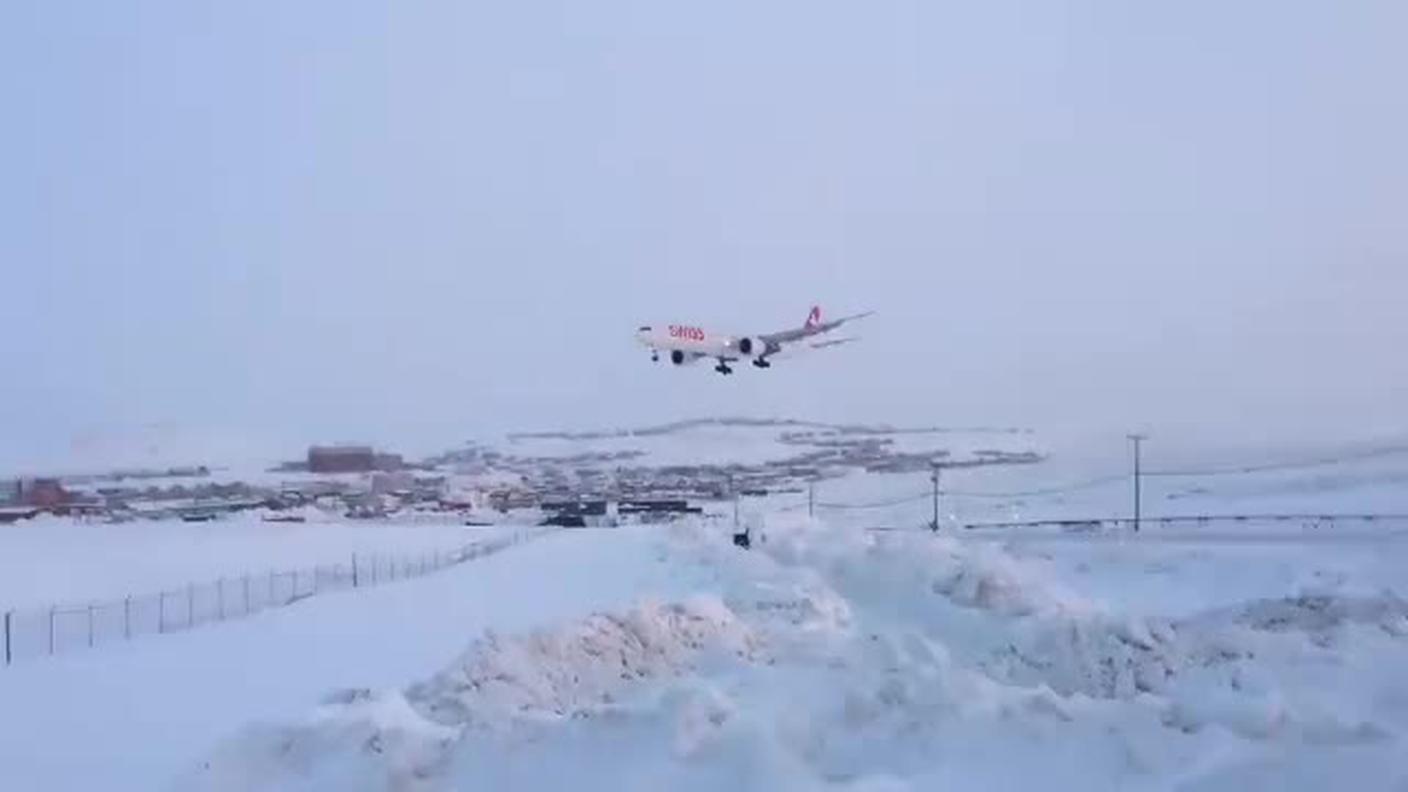 Atterraggio di Swiss a Iqaluit